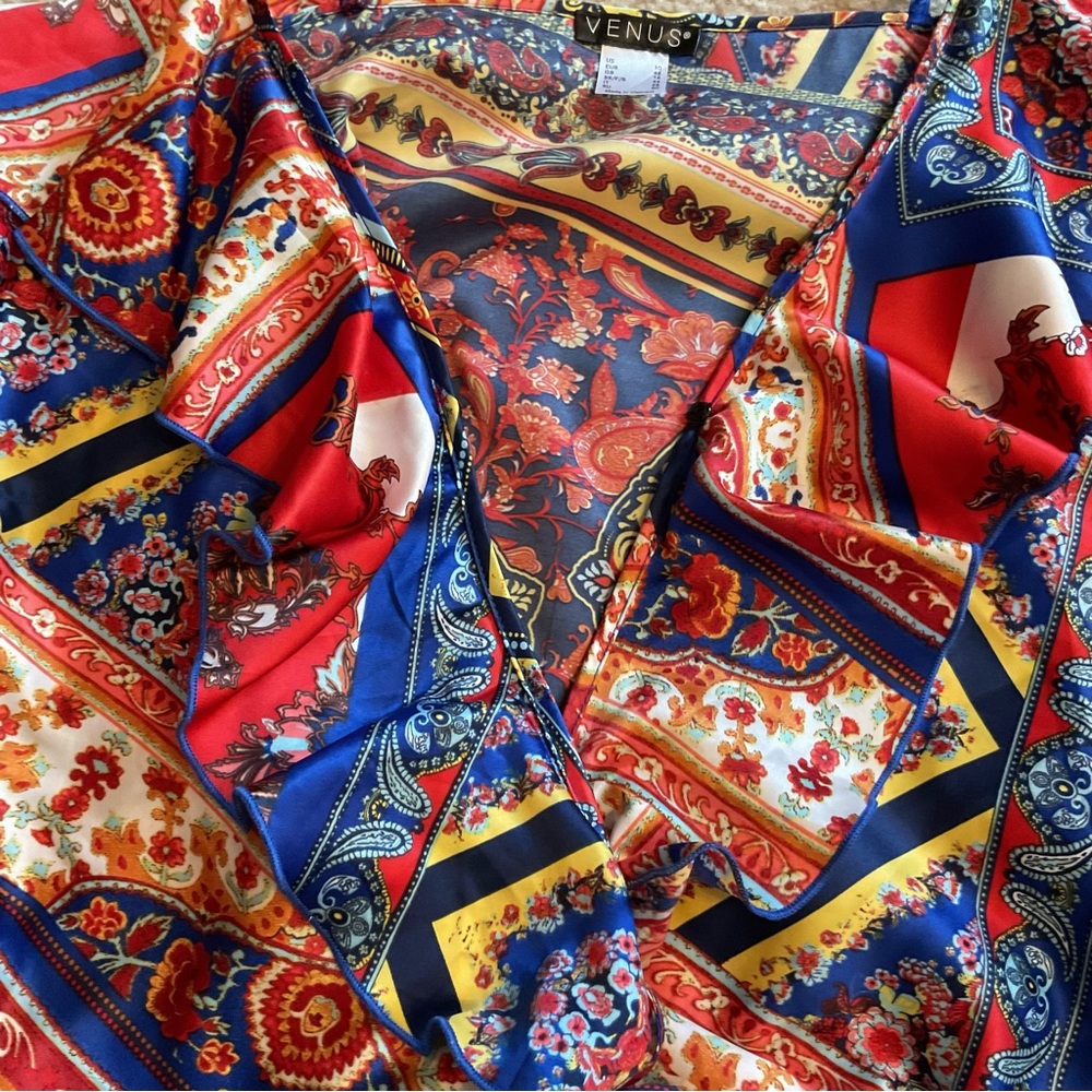 Venus Wrap Satin Blouse Print Cold Shoulder Peplum New Colorful Women’s Size 8 M - Picture 6 of 11